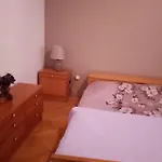 Suzana *